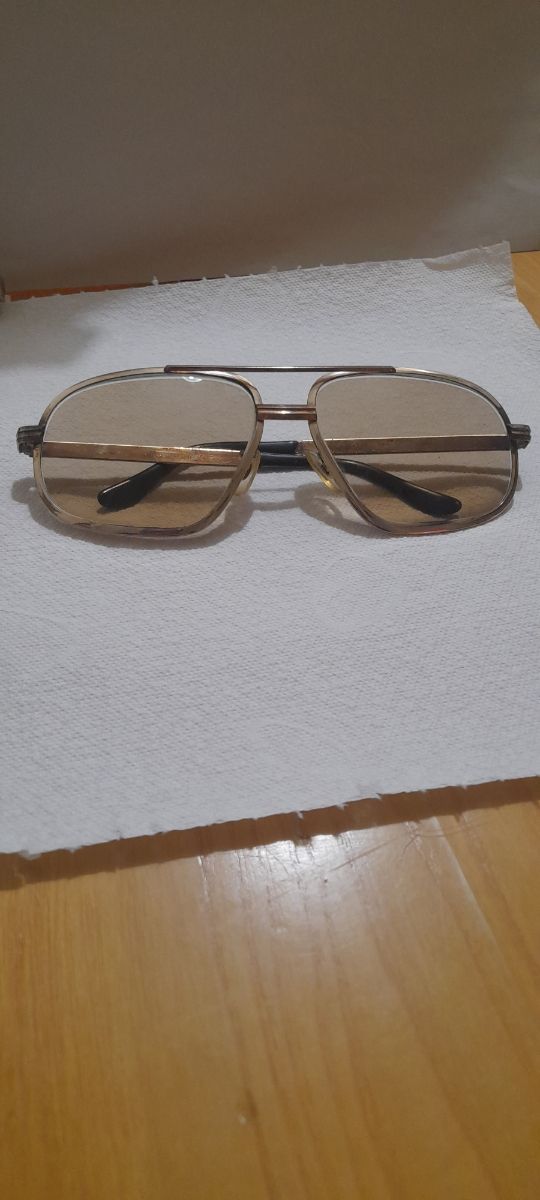 OCCHIALI alla moda 1965/75