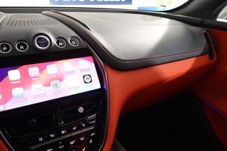 Aston Martin DBX 4.0 V8 AWD 551cv