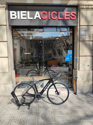 BH IRS1 RACE CARBON de Test