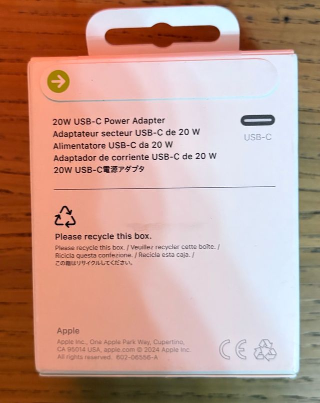 Apple MUVV3ZM/A Caricabatterie per dispositivi mob