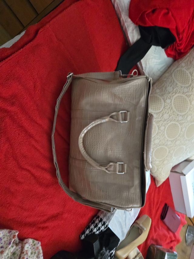 Bolso de mano o bandoleras