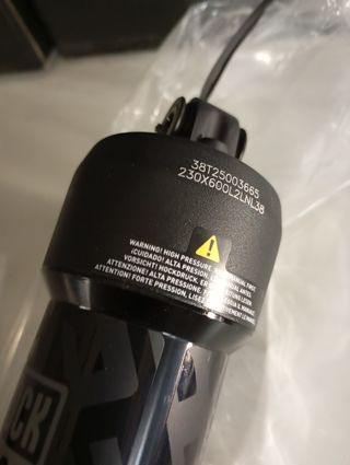 Ammortizzatore MTB 230x60 rockshox Deluxe 