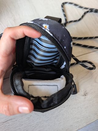 Mochila mini estilo llavero nueva 