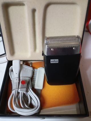 Antigua máquina de afeitar