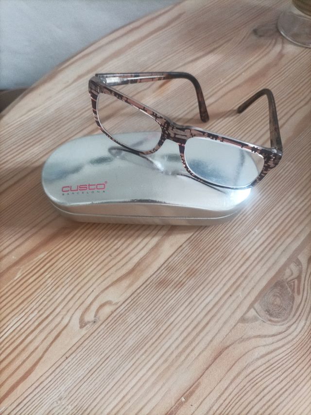 montatura per occhiali