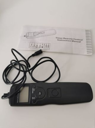 Cámara reflex Nikon D3100 + accesorios