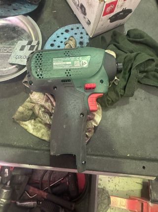 Atornillador de impacto bosch