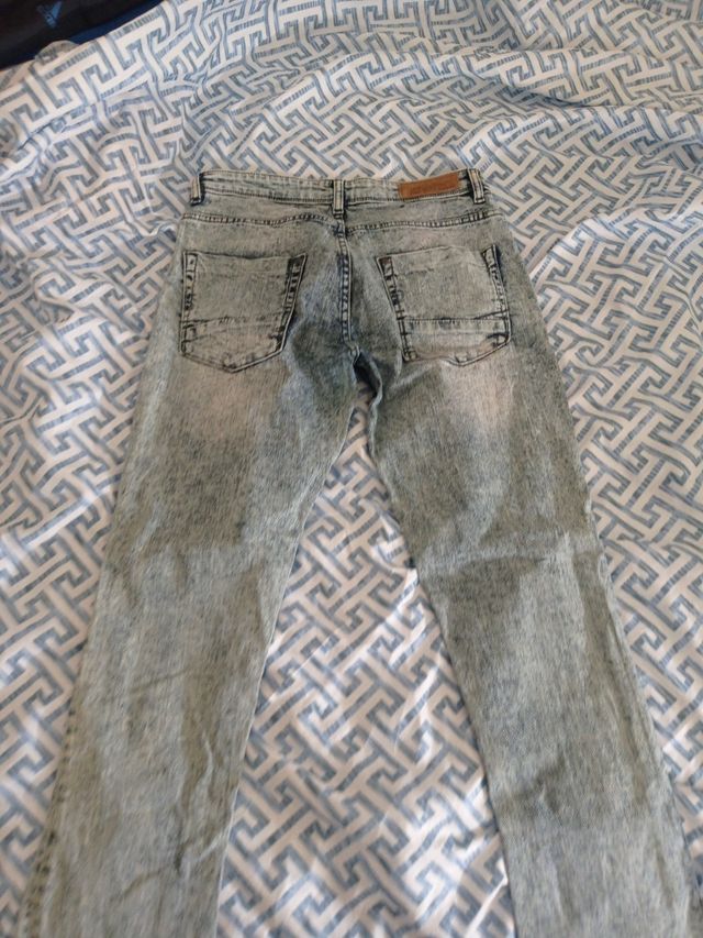 Pantalón baquero Bershka hombre talla 40 Denis