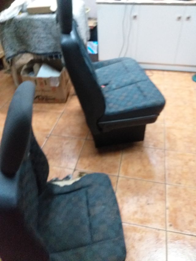 Asiento copiloto doble, y conductor 
Vito 110cdi