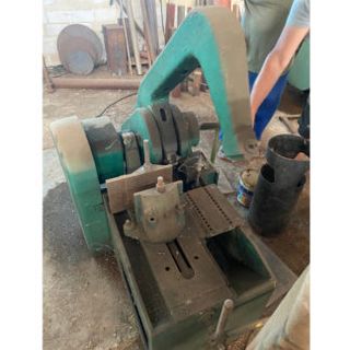 VENDO Sierra de Cinta motorizada.