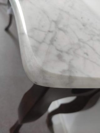 Consola vintag madera nogal tallada y mármol blanc