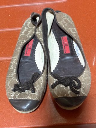 Manoletinas de Carolina Herrera numero 36