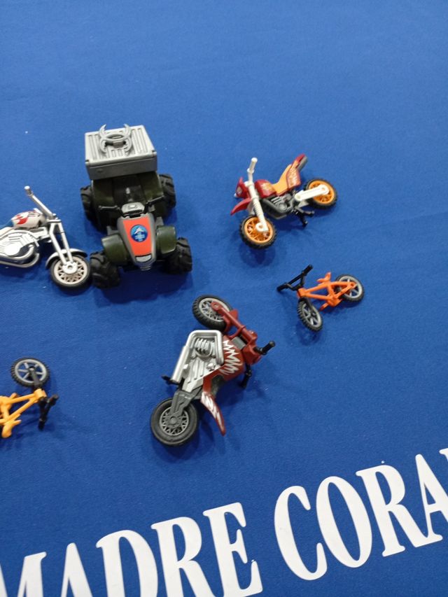 Lote motos y bicis Playmobil 