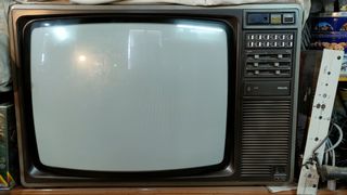 TV Philips K-12