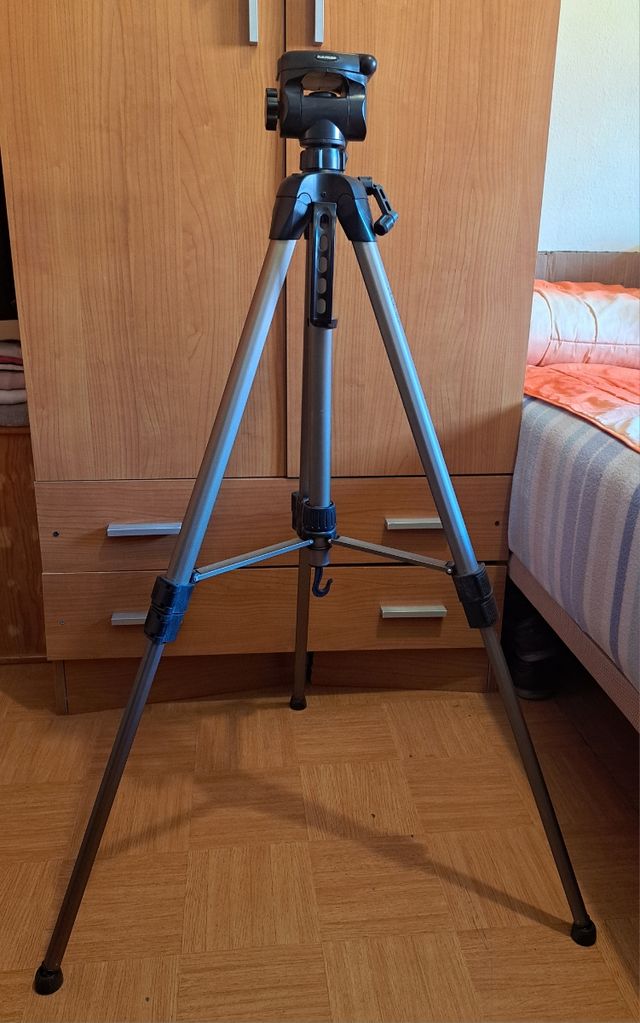 Trípode Hama Star 63.