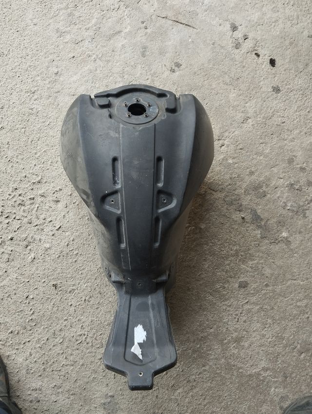 Despiece Ducati monster 696