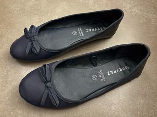 Manoletina Mercedita azul marino talla 38