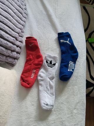 Calcetines nuevos de marca