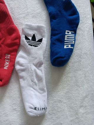 Calcetines nuevos de marca