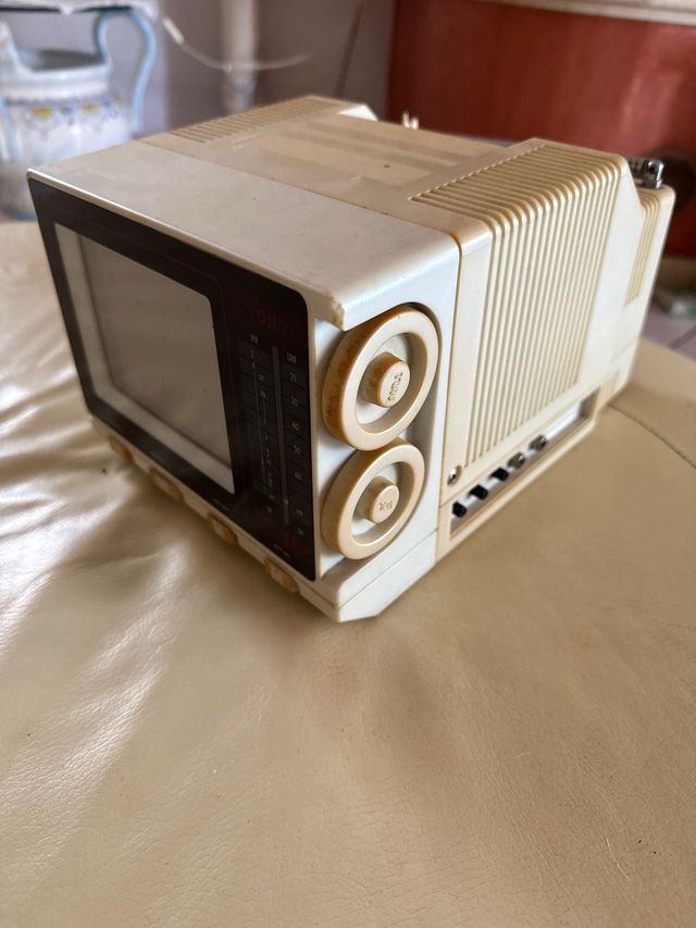 Tv yoko mini tv 9pollici