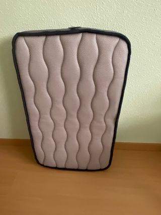 Minicuna de madera blanca