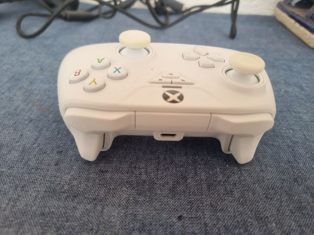 Mando xbox casi nuevo