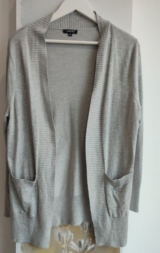 Chaqueta de punto gris larga bolsillos