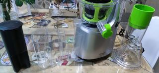 Licuadora prensadora en frio