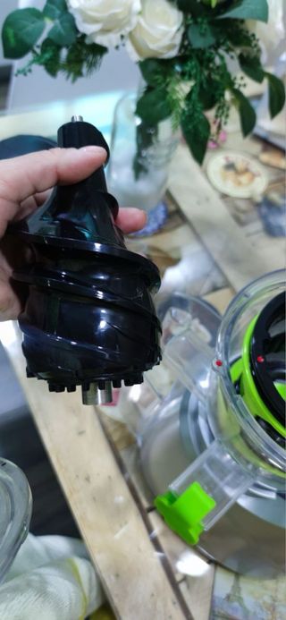 Licuadora prensadora en frio