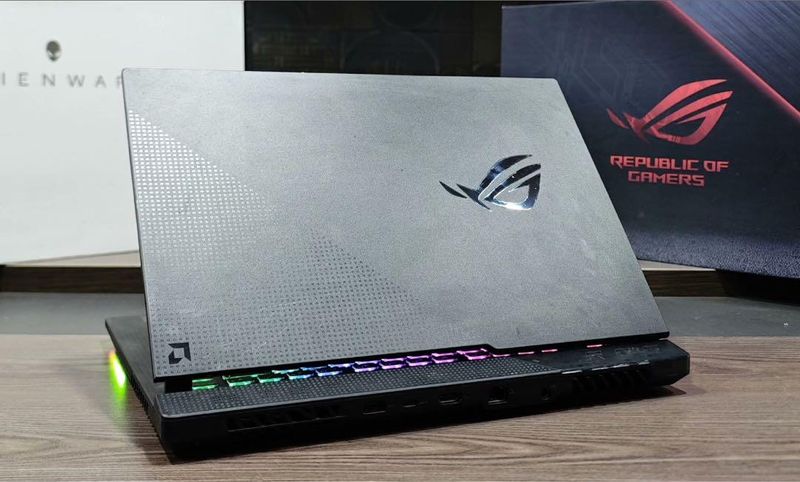 💻 ASUS ROG Strix G15 Advantage Edition G513QY afbeelding 3