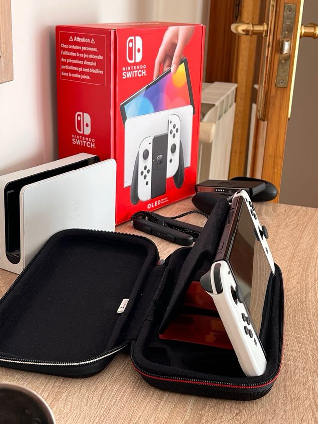 Nintendo Switch OLED