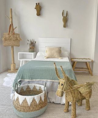 Burrito esparto medida de 50x35x70 cm