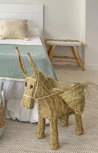 Burrito esparto medida de 50x35x70 cm