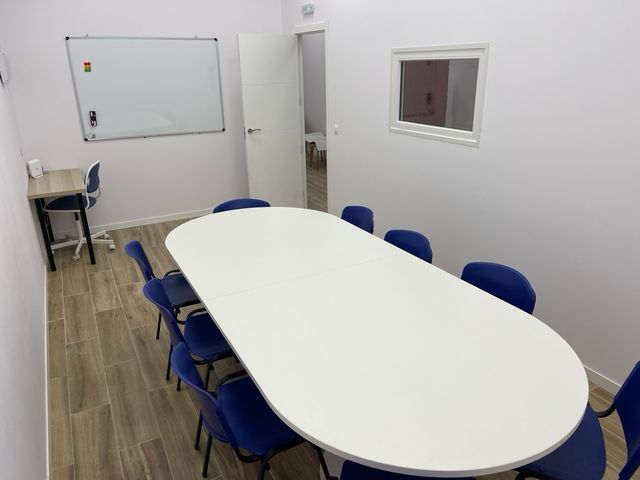 Academia clases Chino Rivas Madrid