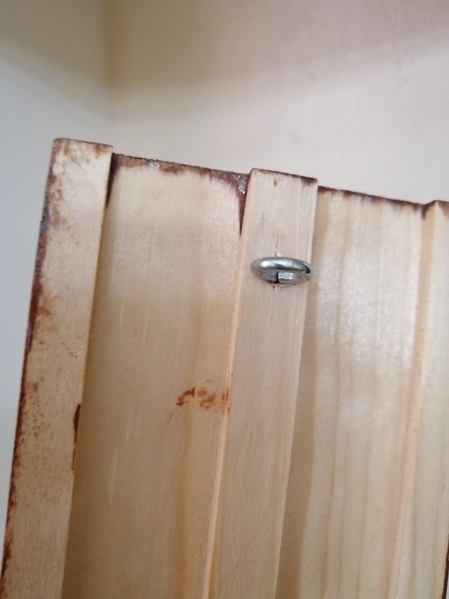 Cuadro decorativo con flores recicladas