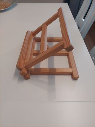 Atril madera