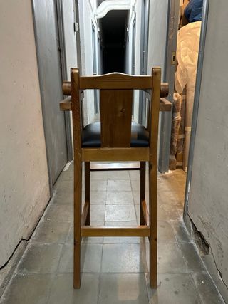 Trona bebe silla de madera antigua
