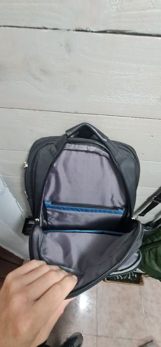 Mochila case logic para portatil.