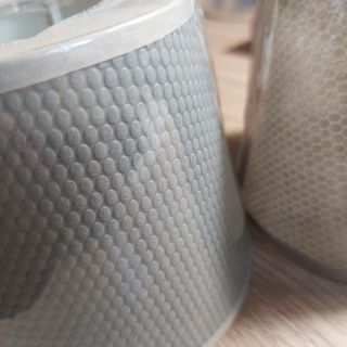 2 pantallas lampara forma cónica NUEVAS