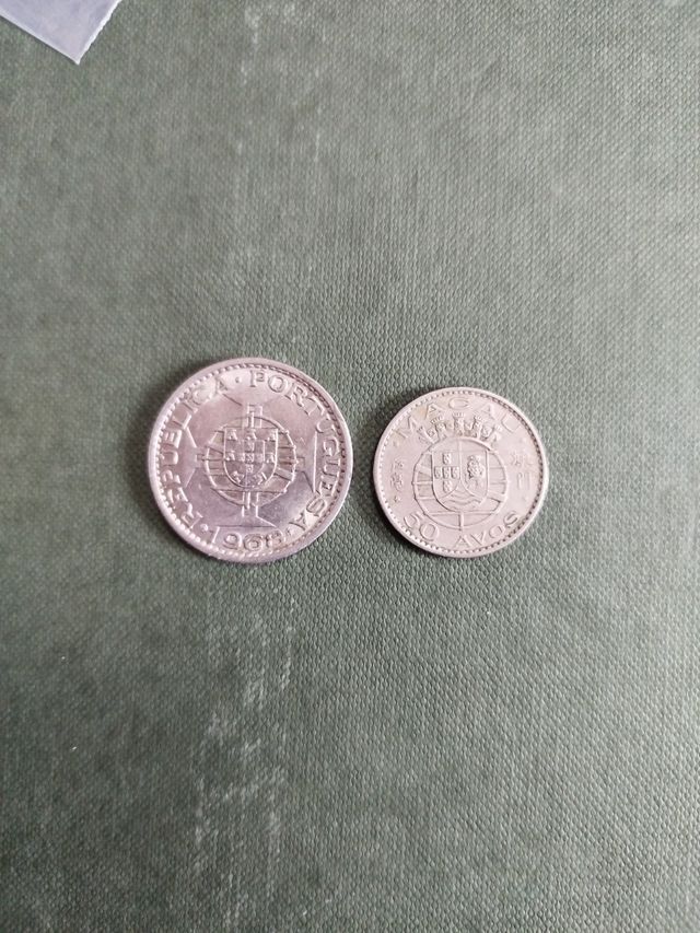 2 monedas de Macao