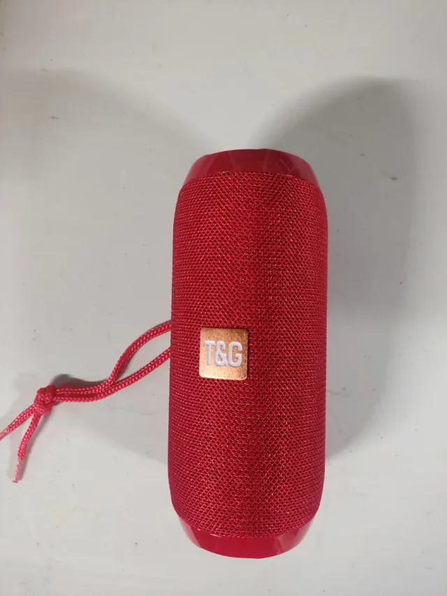 Altavoz Bluetooth inalámbrico impermeable