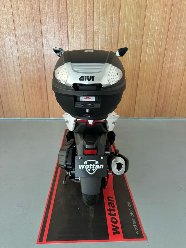 Wottan Storm X 125 Blanca PROMOCION -200€