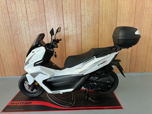 Wottan Storm X 125 Blanca PROMOCION -200€