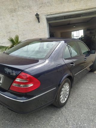 Mercedes-Benz e280 2005