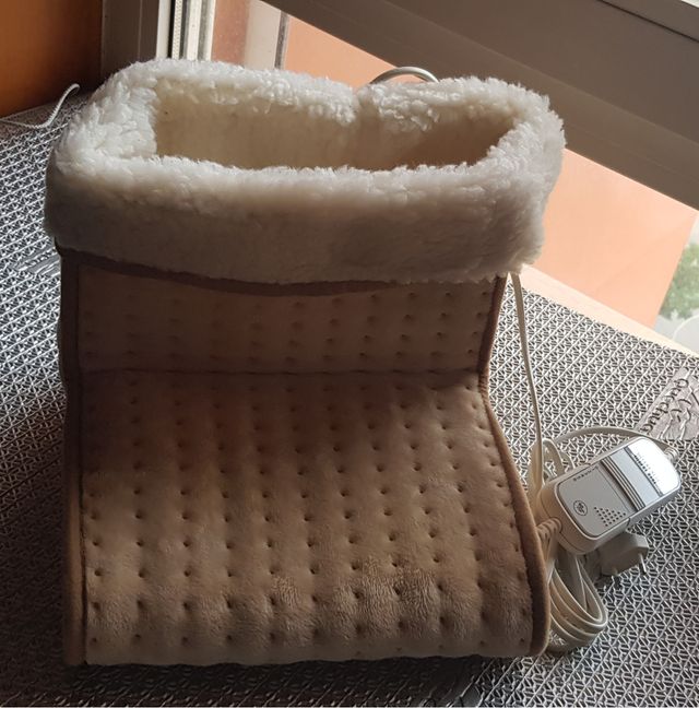 Calienta pies desenfundable.