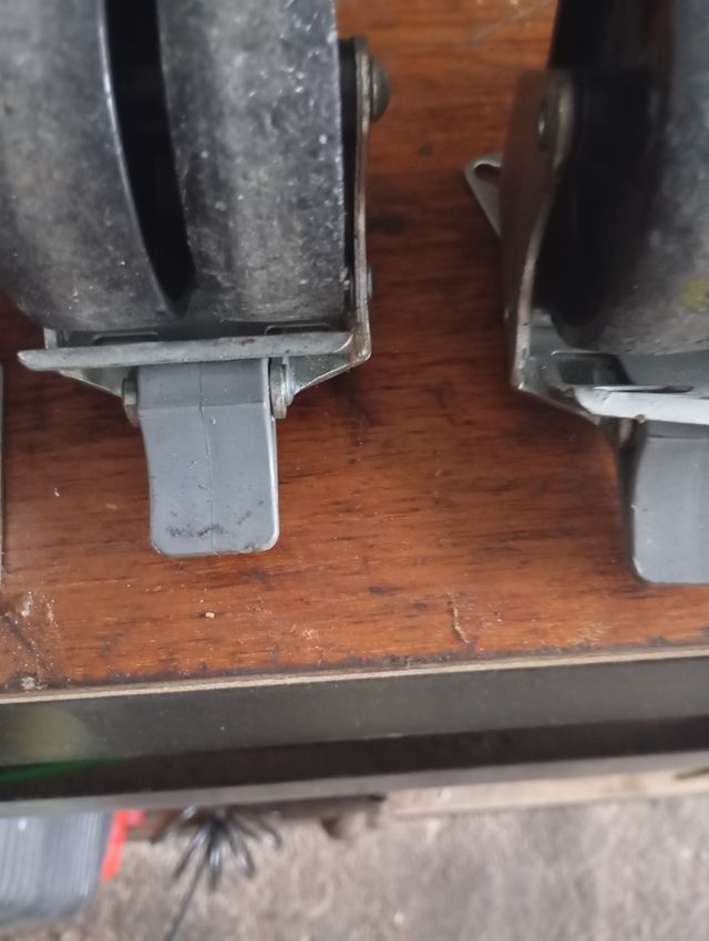 Vendo 4 ruedas para plataforma