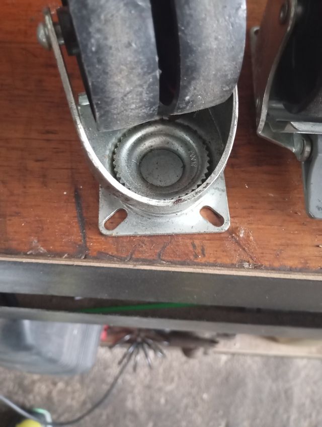 Vendo 4 ruedas para plataforma