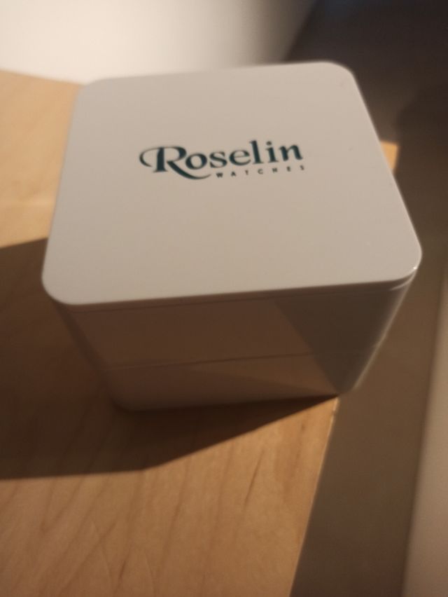 Reloj Roselin nuevo