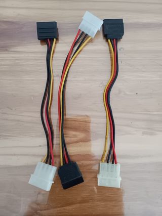 Pack 3 Cables de Molex a SATA