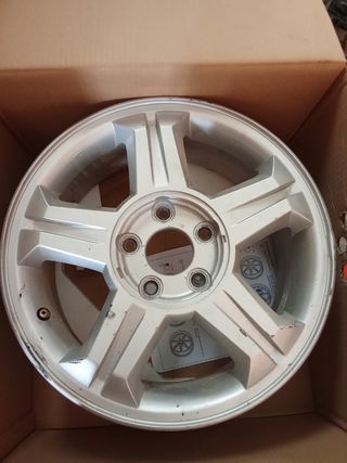 Llantas 16"